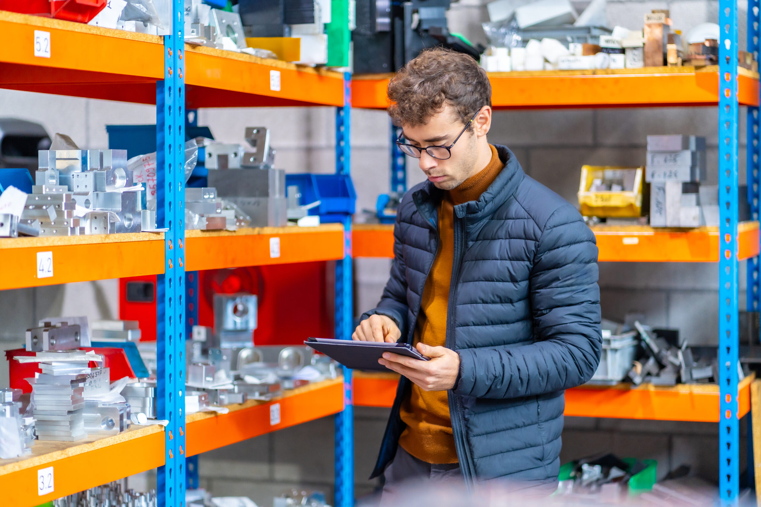 ¿Qué es el inventario de repuestos de mantenimiento (MRO)?